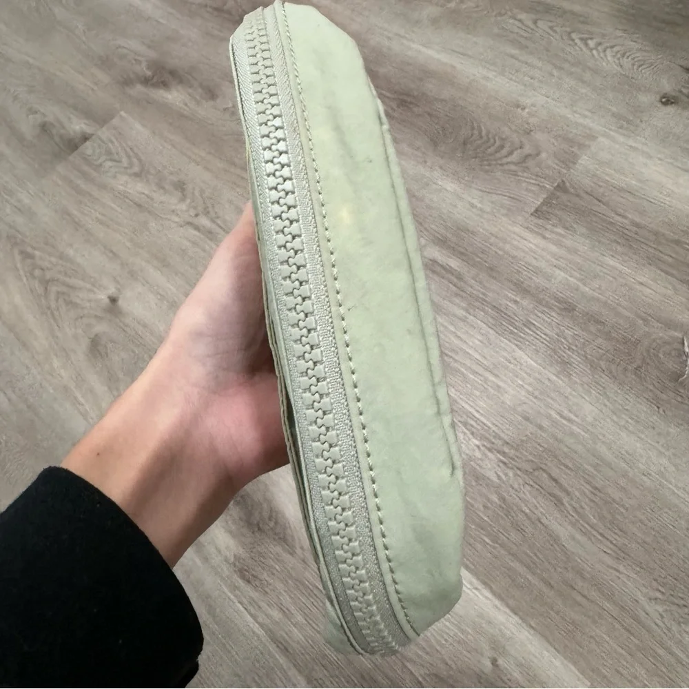 Lululemon Athletica Go Getter Pouch Mini Gray Sage Bag STAINED BLEACHED